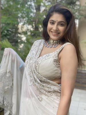 Housewife call girls